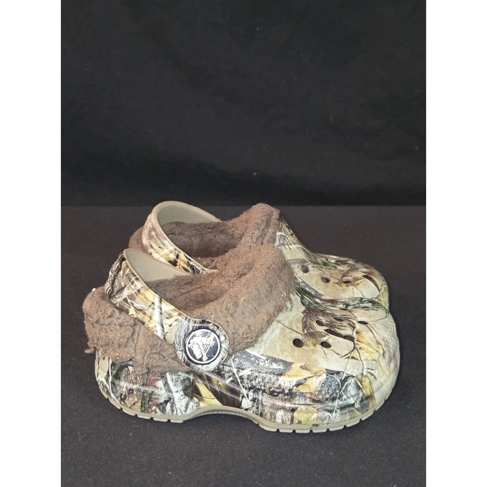 Kids Crocs Lined‎ Clogs RealTree Camo Size C 4/5 Winter Warm